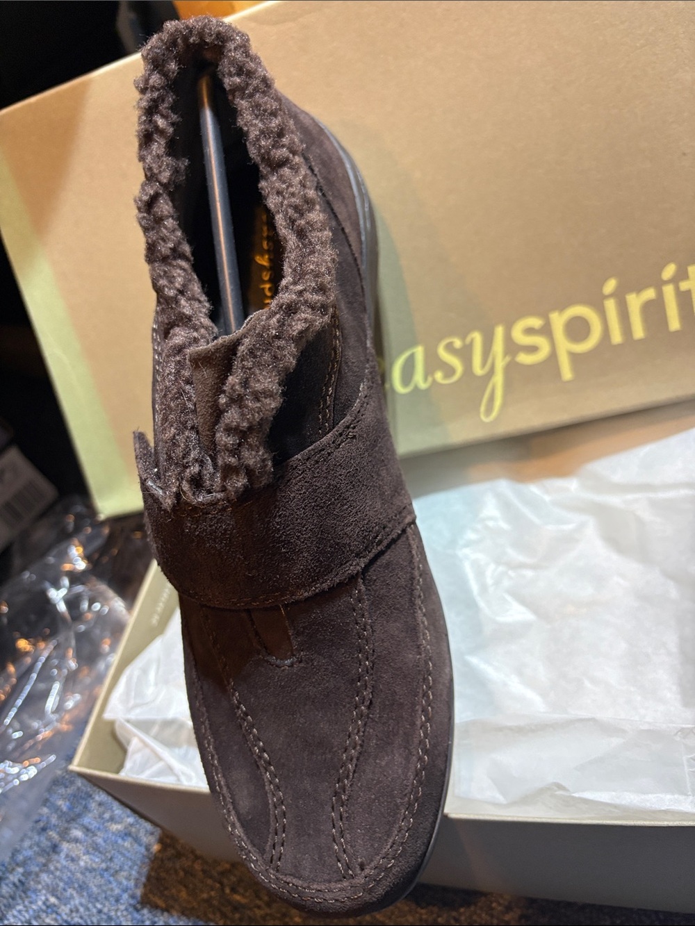 Easy Spirit Women's Dark Brown Suede Slip-On Moccasin shoes new